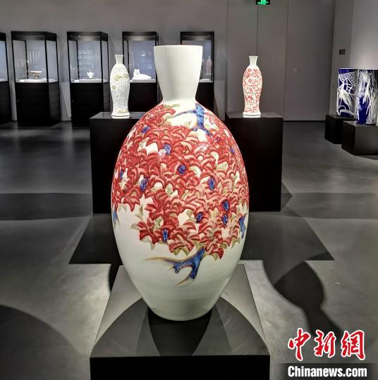百年中國陶瓷發展史上經典名作上海展出