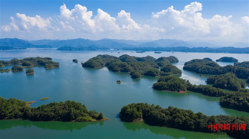攝圖網(wǎng)_501792170_浙江杭州千島湖風光（企業(yè)商用）.jpg