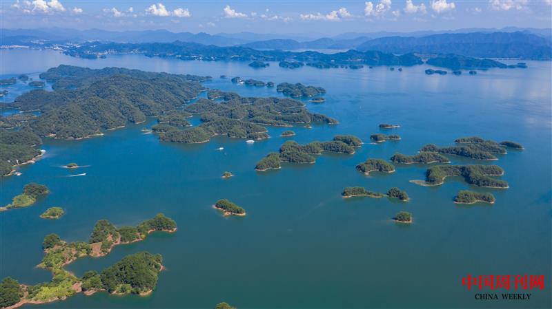 攝圖網(wǎng)_501792171_浙江杭州千島湖風光（企業(yè)商用）.jpg