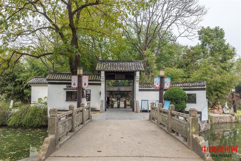 攝圖網_500812696_安徽合肥包公園(企業商用).jpg